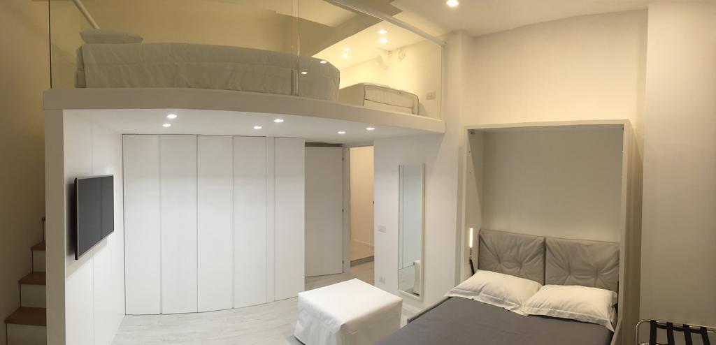 Duomo Inn Милано Стая снимка